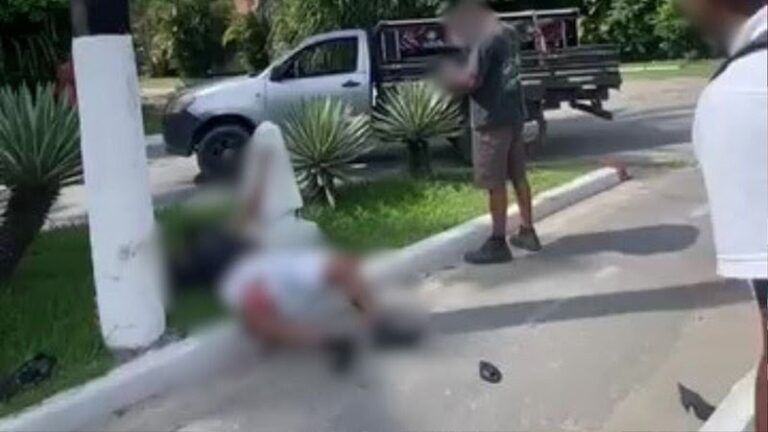 Motociclista fica ferido em colisão com caminhonete em Guarujá WhatsApp Image 2024 12 21 at 22.17.12 (1)