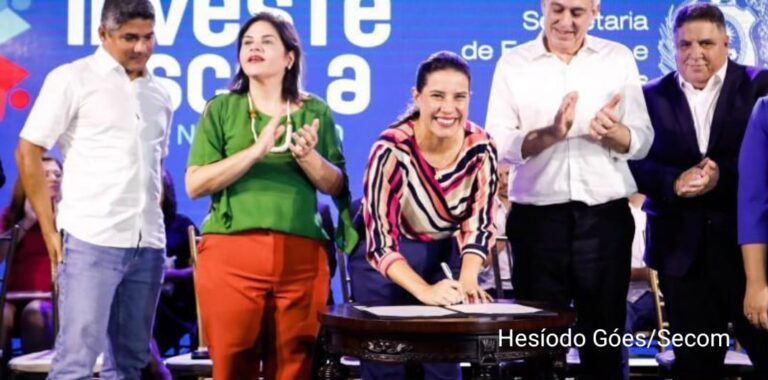 Governo de Pernambuco libera R$ 50 milhões no segundo repasse do Programa Investe Escola Governo de Pernambuco libera R$ 50 milhões no segundo repasse do Programa Investe Escola