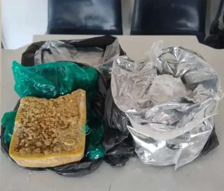 PM prende Supeito de tentativa de Homicídio e apreende drogas em Petrolina PM prende Supeito de tentativa de Homicídio e apreende drogas em Petrolina