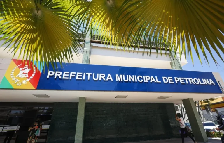 Prefeitura de Petrolina Cria Estratégia para Garatir atendimento Durante Instabilidade no Novo Cadastro Único Prefeitura de Petrolina Cria Estratégia para Garatir atendimento Durante Instabilidade no Novo Cadastro Único